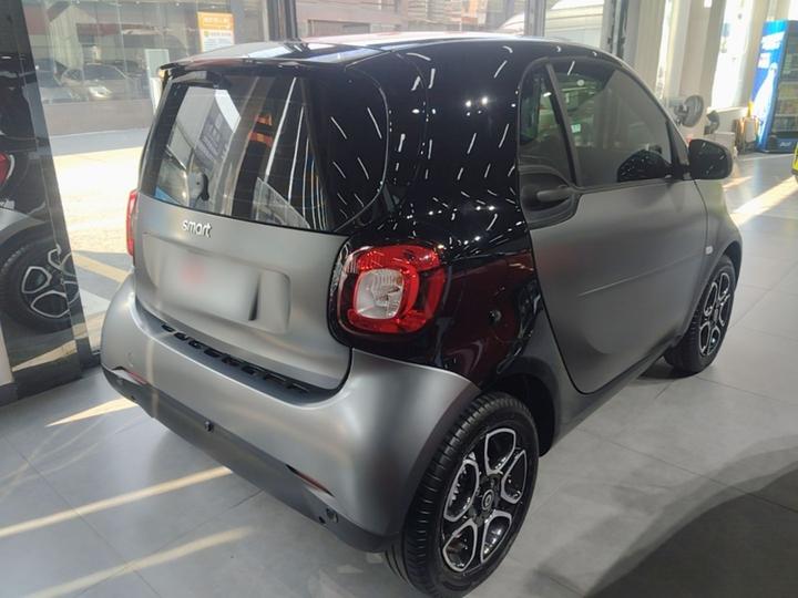 fortwo 2019 0.9T 66 Coupe China VI photo 4
