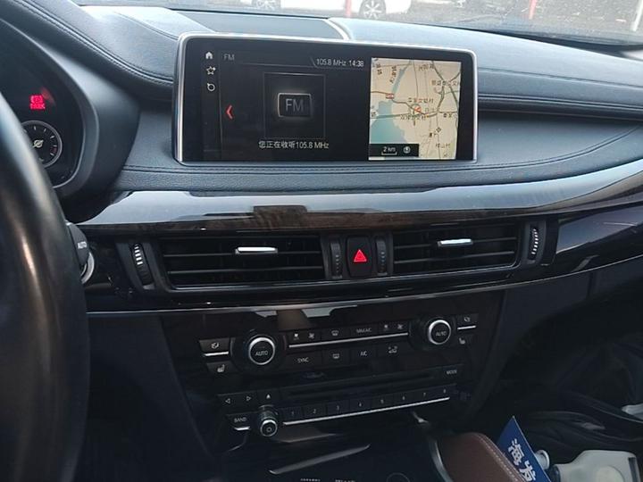 X6 2017 xDrive28i photo 8