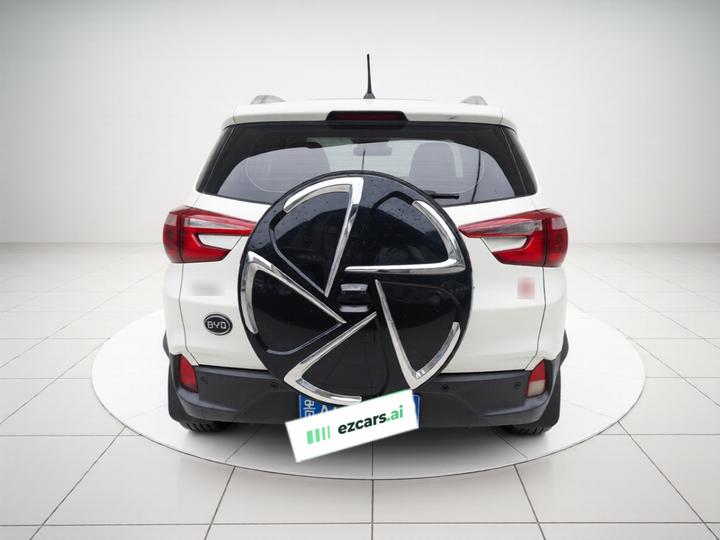Yuan 2016 1.5L MT Comfort photo 5
