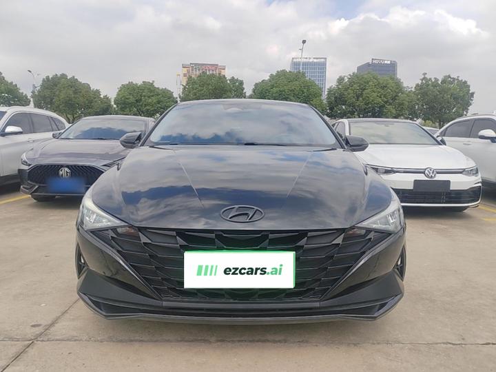 Elantra 2022 1.5L CVT LUX photo 2