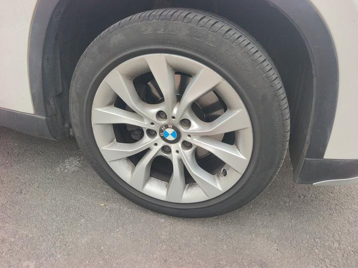 X1 2014 sDrive18i MT photo 8