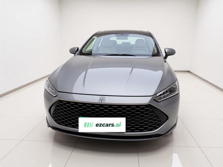 Qin PLUS 2021 DM-i 120KM Premium photo 2