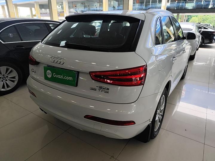 Q3 2015 35 TFSI photo 4
