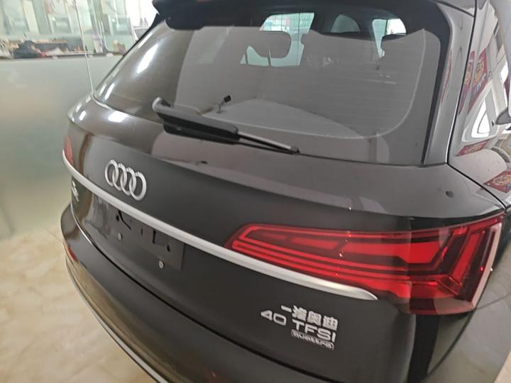 Q5L 2022 Facelift 40T Luxury Dynamic photo 3