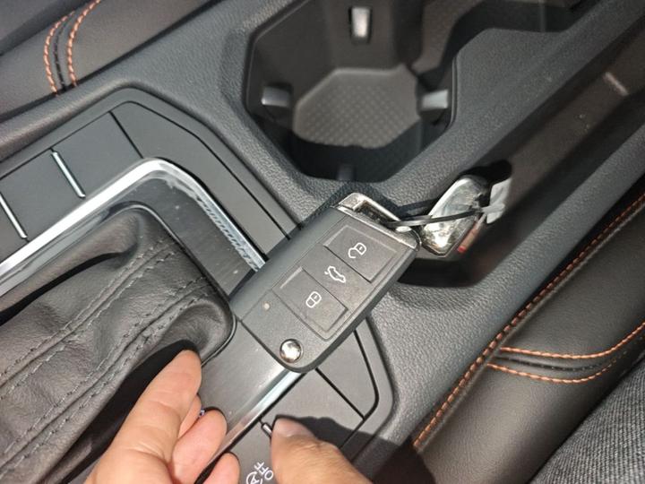 Bora 2026 200TSI DSGPRO photo 8