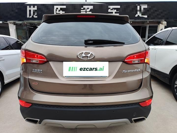 Santa Fe 2015 2.4L AT RWD Smart 5-Seater photo 3