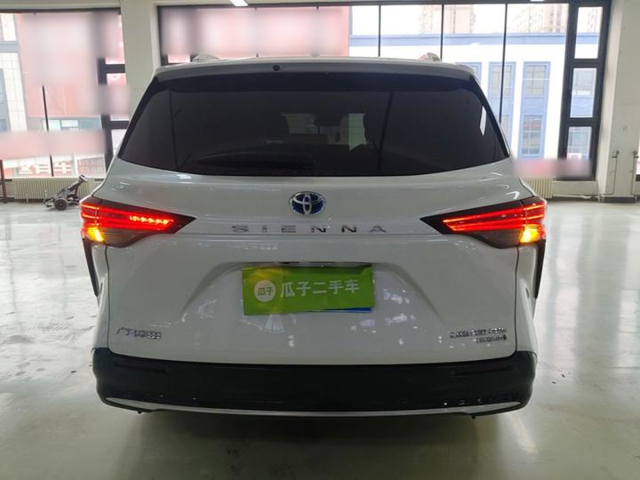 Sienna 2021 2.5L Hybrid Supreme photo 5
