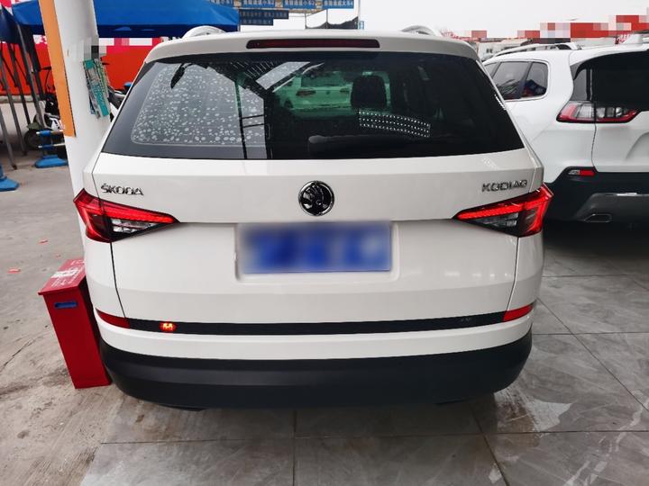 Kodiaq 2018 TSI330 5-Seater RWD Comfort photo 3