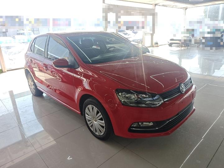Polo 2016 1.6L AT Comfort photo 3