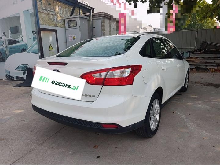 Focus 2012 Sedan 1.6L AT Comfort photo 4