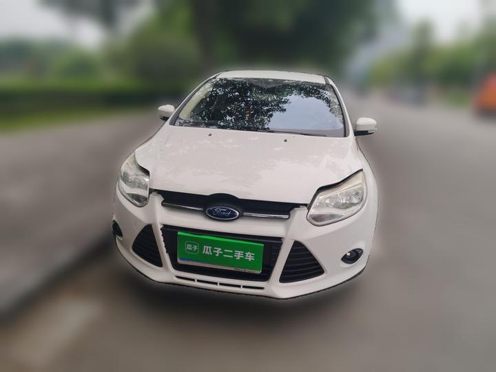 Focus 2012 Hatchback 1.6L MT Comfort photo 2