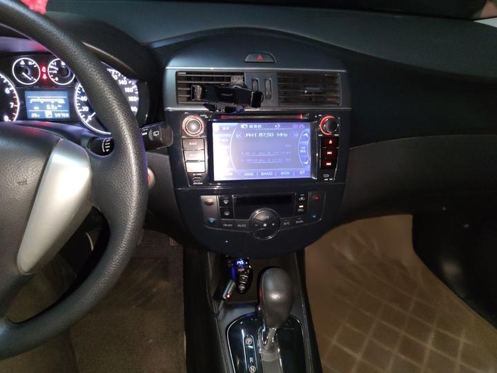 Tiida 2011 1.6L CVT Smart photo 5