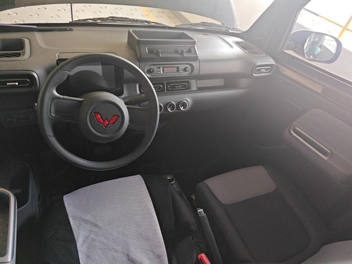 Wuling Zhiguang EV 2025 305km Progressive photo 6