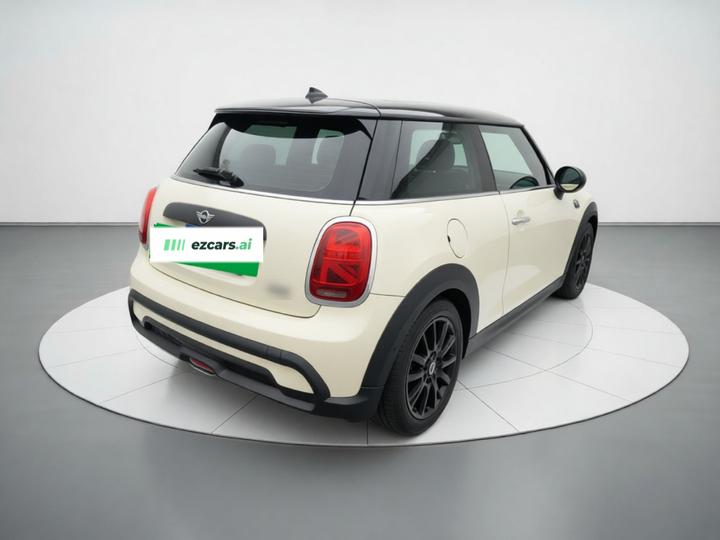 2022 1.5T ONE photo 6