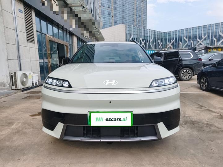 EO 2025 RWD TECH 64.2kWh photo 2