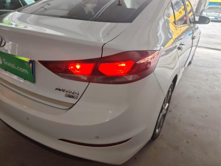 Elantra 2016 1.6L AT Smart Elite photo 7