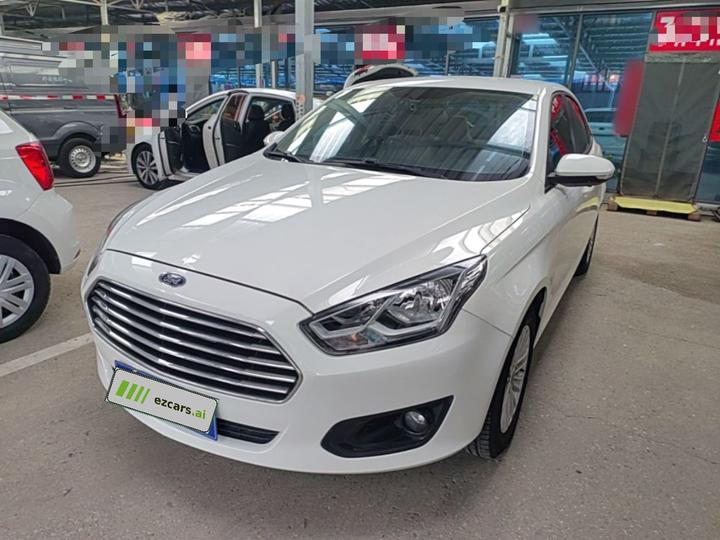 Escort 2015 1.5L AT Comfort