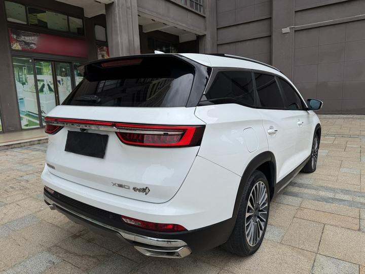 X90 2022 2.0T DCT 7-Seater photo 3