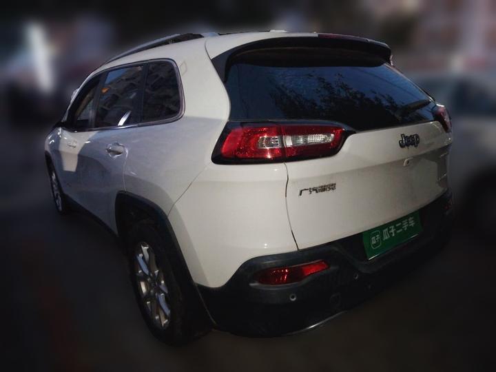 Cherokee 2017 2.0L photo 4