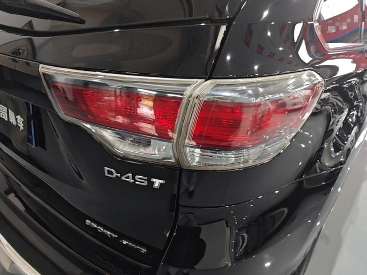 Highlander 2015 2.0T AWD Luxury 7-Seater photo 7