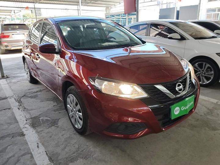 Tiida 2016 1.6L CVT photo 3