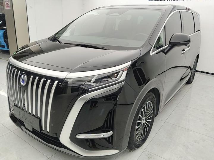 D9 2022 EV 600 AWD Noble