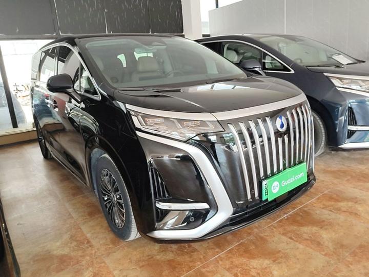 D9 2022 EV 600 AWD Noble photo 3