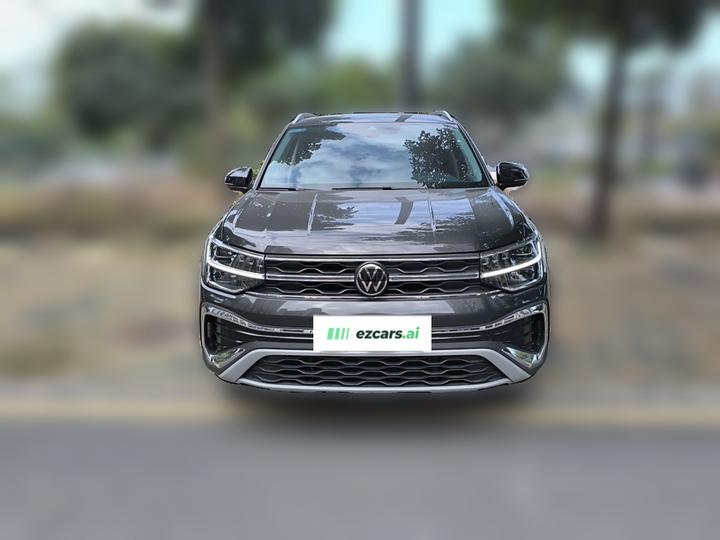 Tharu 2024 300TSI RWD photo 2