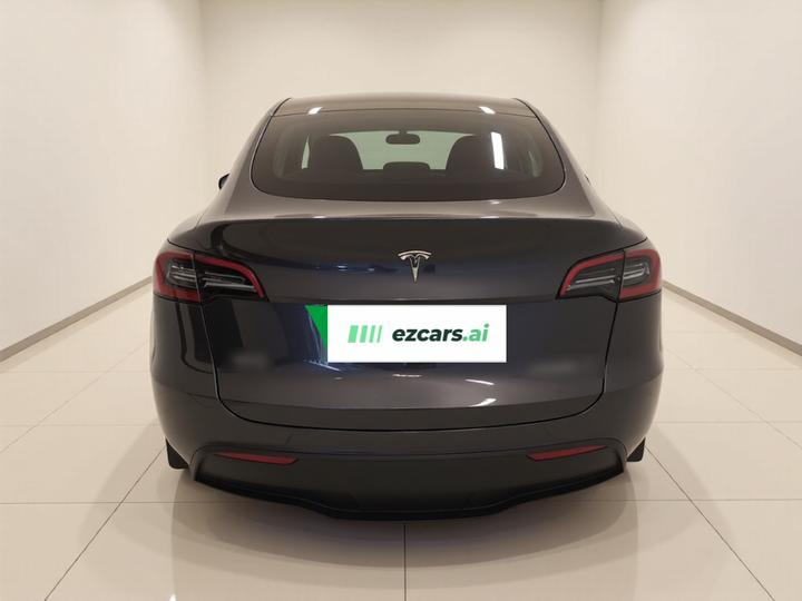 Model Y 2024 RWD photo 3