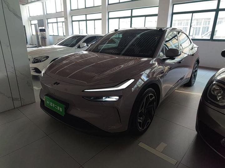 L60 2025 60kWh