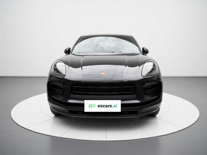 2022 Macan 2.0T photo 2