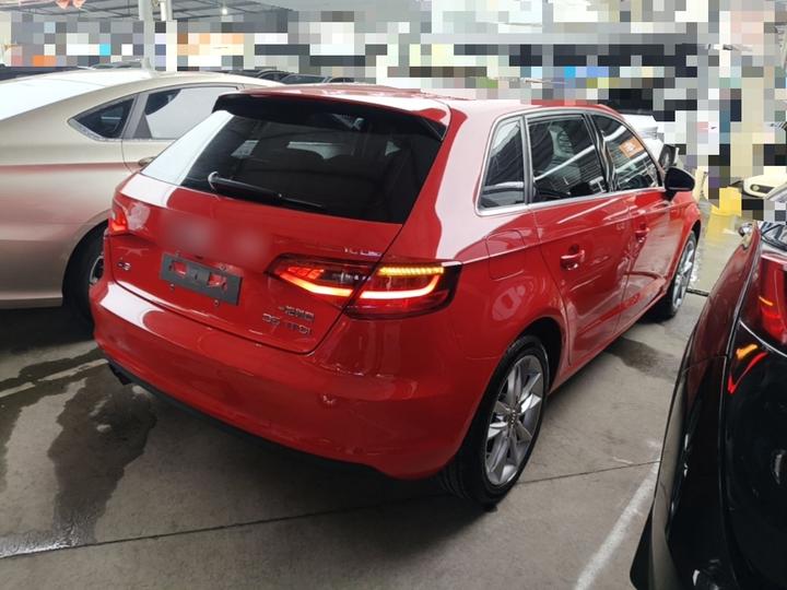 A3 2014 Sportback 35 TFSI AT Comfort photo 4