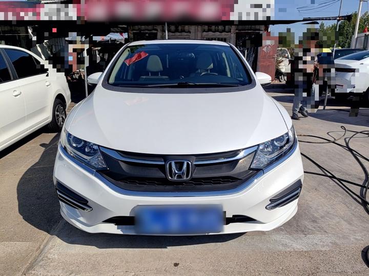 Jade 2017 1.8L AT Comfort 5-Seater photo 2