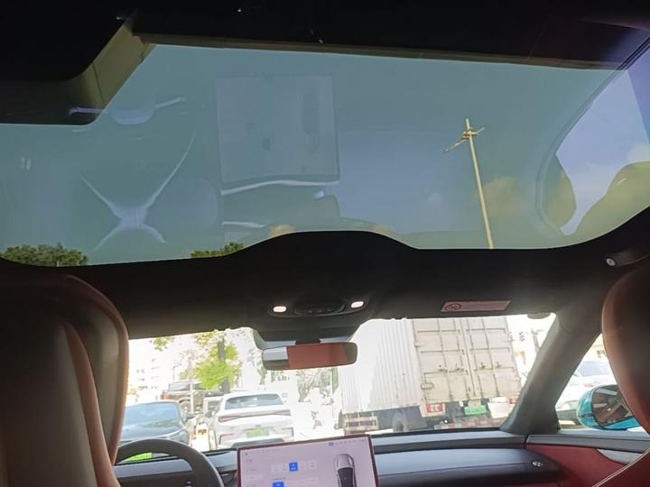 Xiaomi SU7 2024 AWD Extended Range High-end ADAS Max photo 7