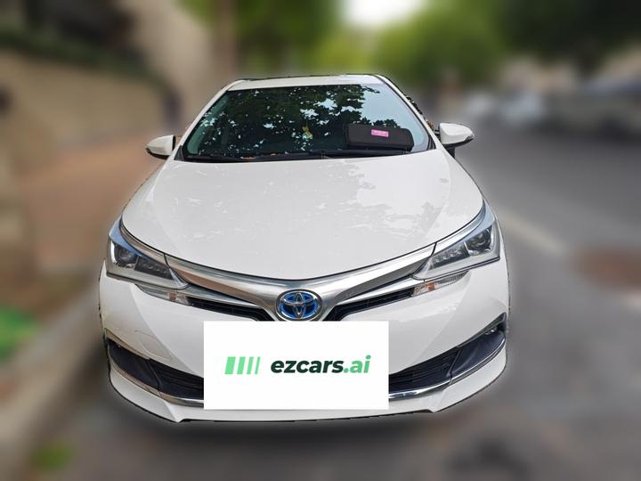 Corolla 2017 Facelift Hybrid 1.8L E-CVT Leading photo 2