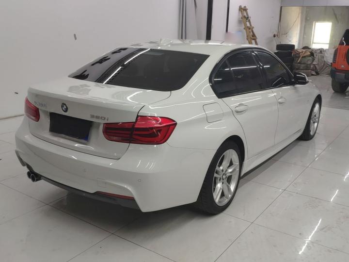 3 Series 2017 320i M Sport photo 4