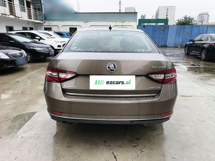 Superb 2016 TSI330 DSG photo 5