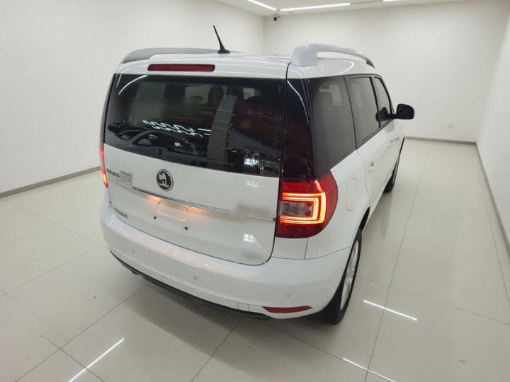 Yeti 2016 1.4TSI DSG photo 4