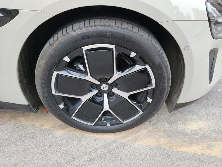 Xiaomi SU7 2024 RWD Long Range ADAS photo 8