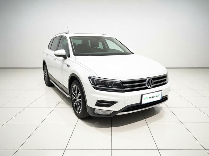 Tiguan L 2017 330TSI AT RWD Flagship photo 3