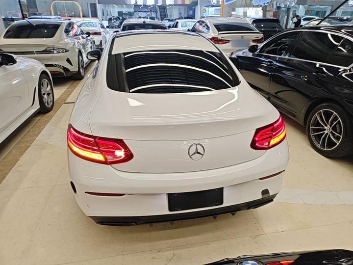 C-Class Imported 2023 C 260 Coupe photo 5