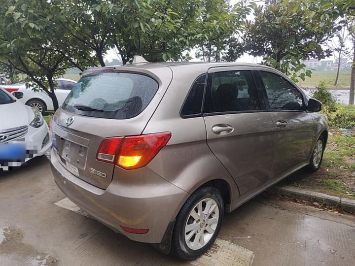 BAIC E Series 2013 Hatchback 1.5L MT photo 6