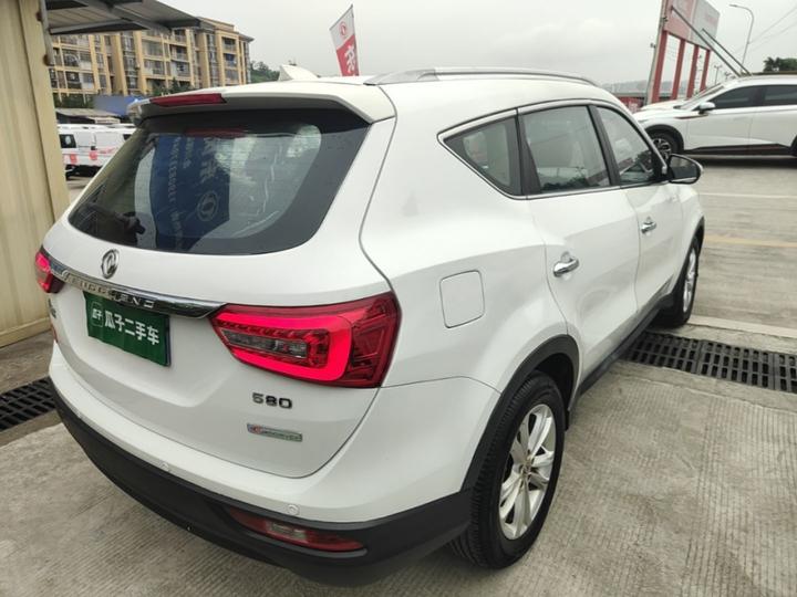 Fengon 580 2016 1.8L MT Comfort photo 6