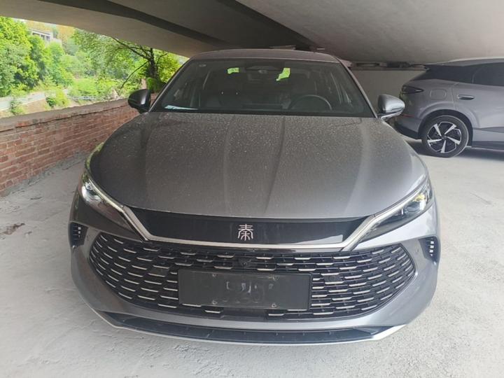 Qin L 2025 DM-i ADAS 120KM photo 2