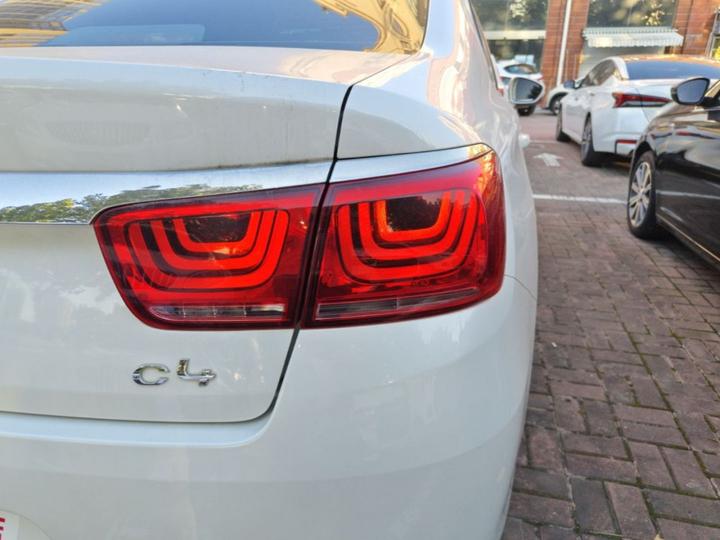 C4 2016 1.6L AT Luxury photo 7