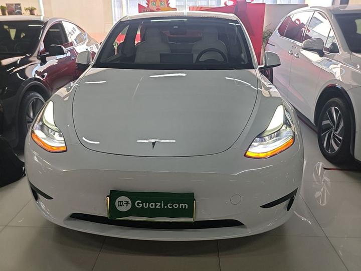 Model Y 2022 Facelift RWD photo 2