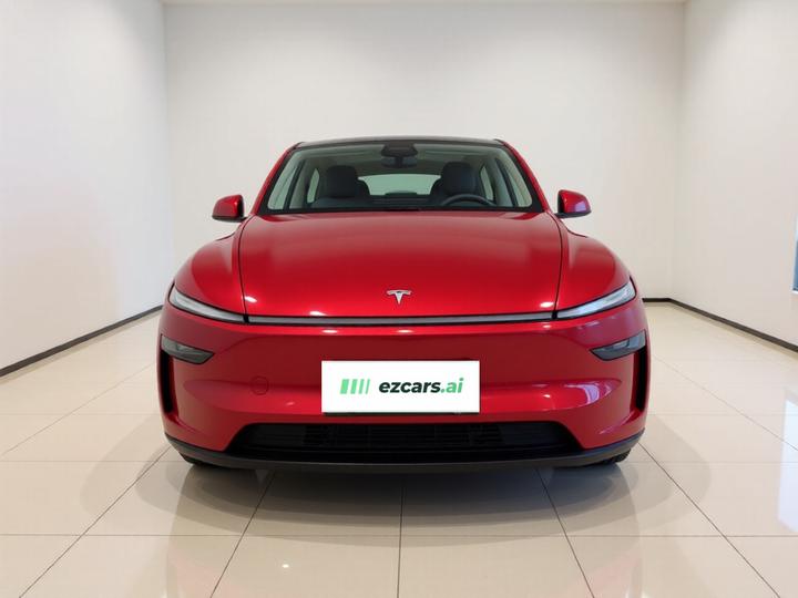 Model Y 2025 RWD photo 2