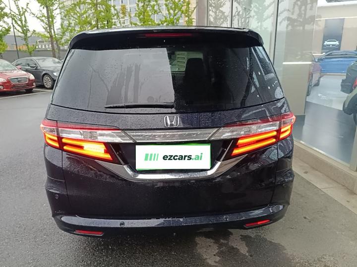 Odyssey 2015 Facelift 2.4L Smart photo 3