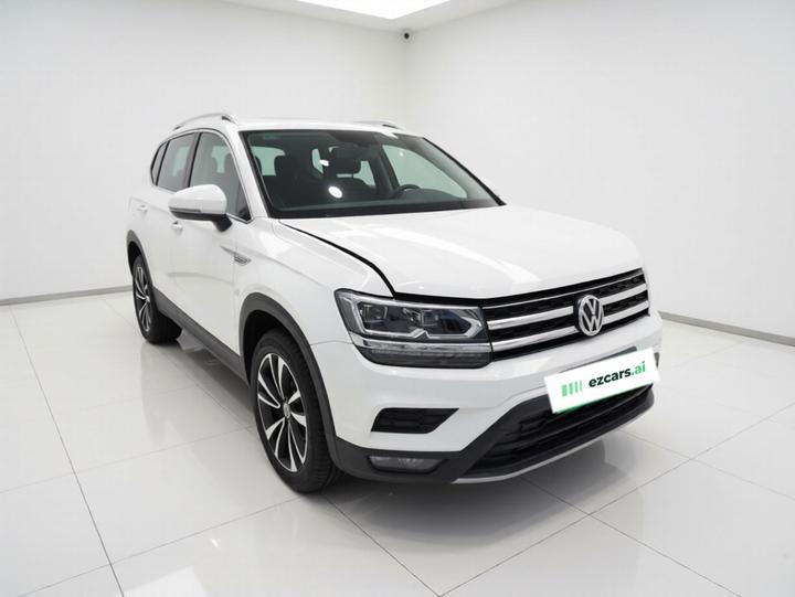 Tharu 2020 280TSI RWD Luxury China VI photo 3