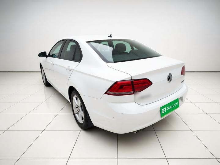 Lamando 2015 230TSI DSG photo 4
